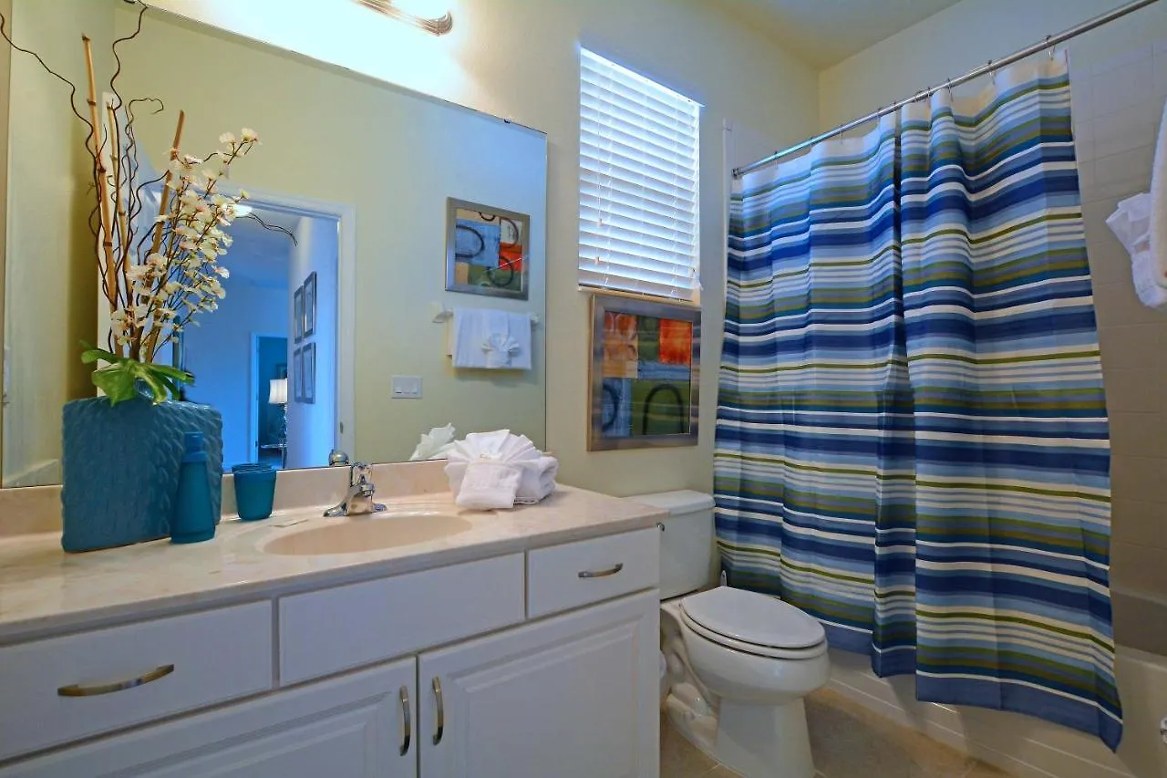 Villa Watersong - 5 Bedrooms House W/Pool-7051Ws Davenport ABD